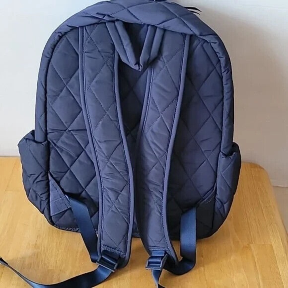 New Vera Bradley Ultralight Medium quilted Backpack in scroll navy - Picture 3 of 5